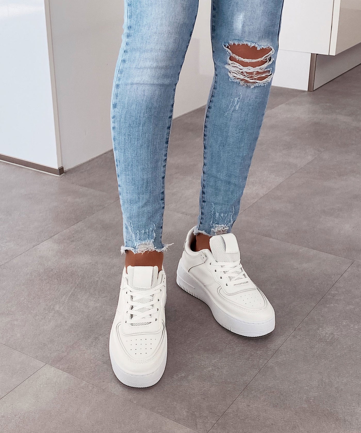 Sneaker Sarai Weiß  Ladypolitan - Fashion Onlineshop für Damen   