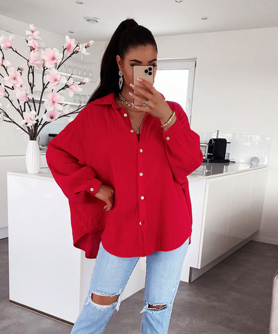 Oversize Musselin Bluse Freya Rot Kurz  Ladypolitan - Fashion Onlineshop für Damen   