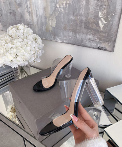 Sandale Transparent Schwarz  Ladypolitan - Fashion Onlineshop für Damen   