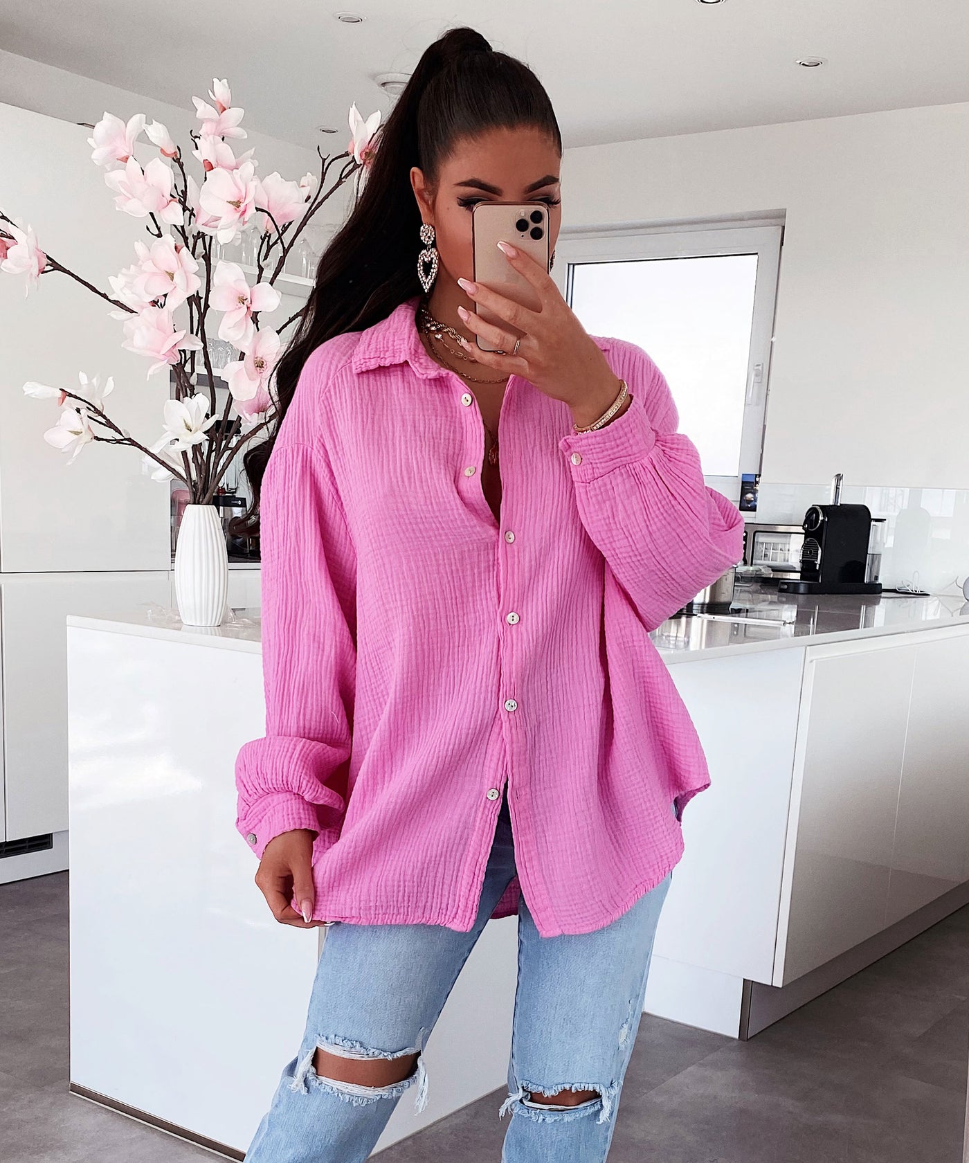 Oversize Musselin Bluse Freya Hellpink Kurz  Ladypolitan - Fashion Onlineshop für Damen   