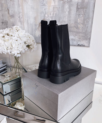 Chelsea Boots Long Schwarz  Ladypolitan - Fashion Onlineshop für Damen   