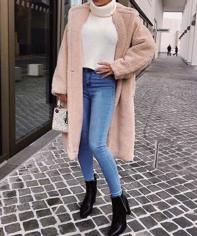 Beiger oversize Teddymantel  Ladypolitan - Fashion Onlineshop für Damen   
