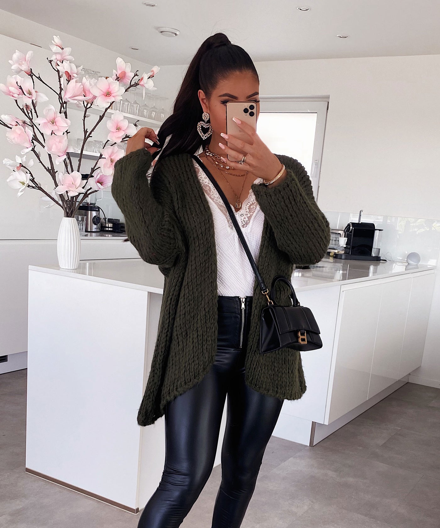 Cardigan Aina Khaki  Ladypolitan ♡   