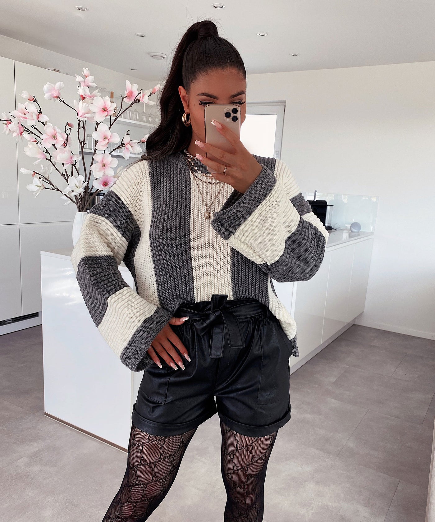 Leder Shorts Malaysia Schwarz  Ladypolitan - Fashion Onlineshop für Damen   