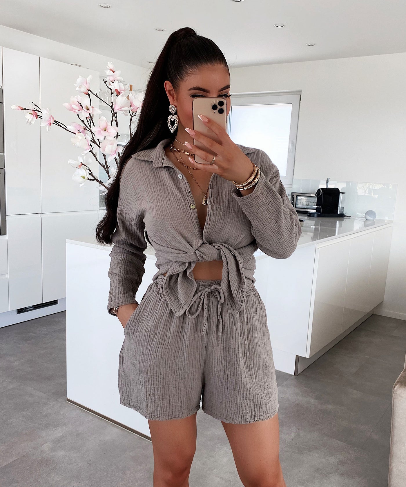 Musselin Shorts Taupe  Ladypolitan ♡   