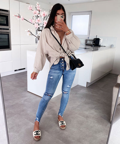 Oversize Musselin Bluse Freya Beige Kurz  Ladypolitan - Fashion Onlineshop für Damen   