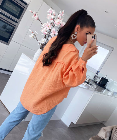 Oversize Musselin Bluse Freya Pastel Orange Kurz  Ladypolitan - Fashion Onlineshop für Damen   