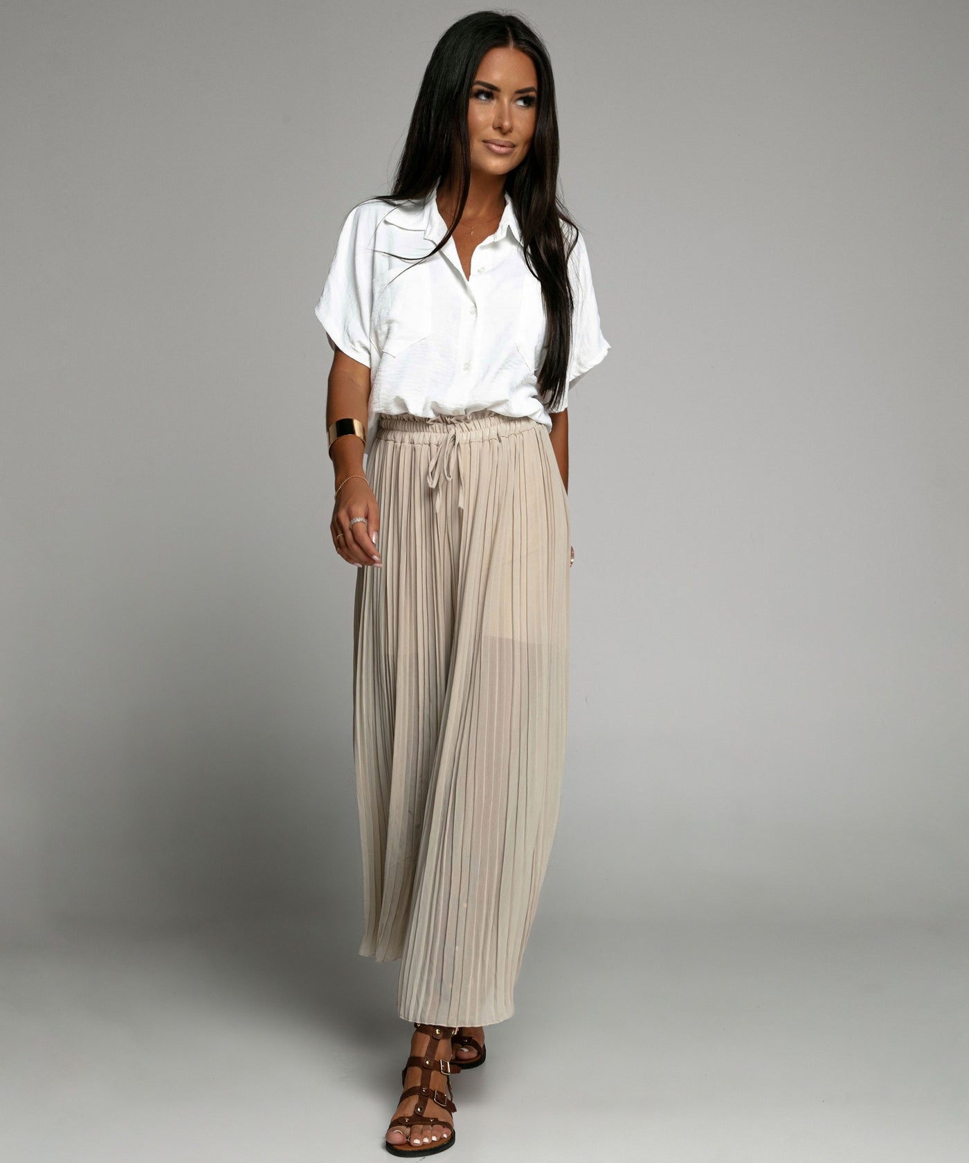 Plissee Hose Mira Beige  Ladypolitan - Fashion Onlineshop für Damen   