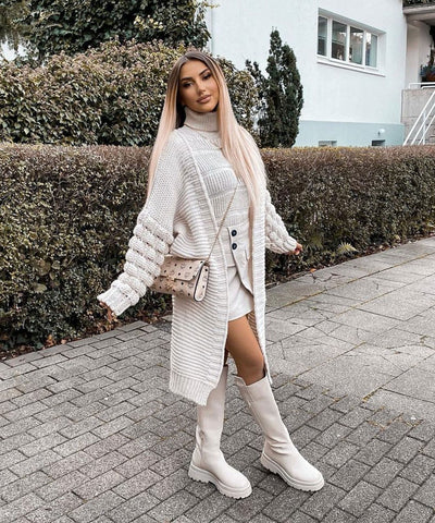 Strickjacke Cloudy Lang Beige  Ladypolitan - Fashion Onlineshop für Damen   