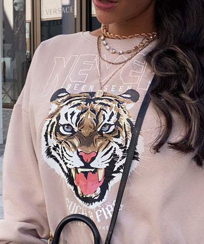 Vintage Tiger Pullover Beige  Ladypolitan - Fashion Onlineshop für Damen   