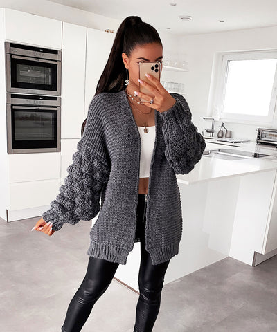 Strickjacke Cloudy Dunkelgrau kurz  Ladypolitan - Fashion Onlineshop für Damen   