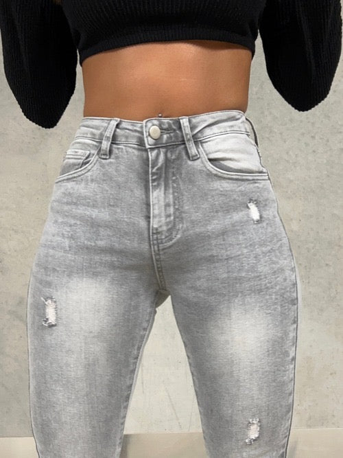 Skinny Jeans Julia Hellgrau