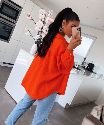 Oversize Musselin Bluse Freya Orange Kurz  Ladypolitan - Fashion Onlineshop für Damen   